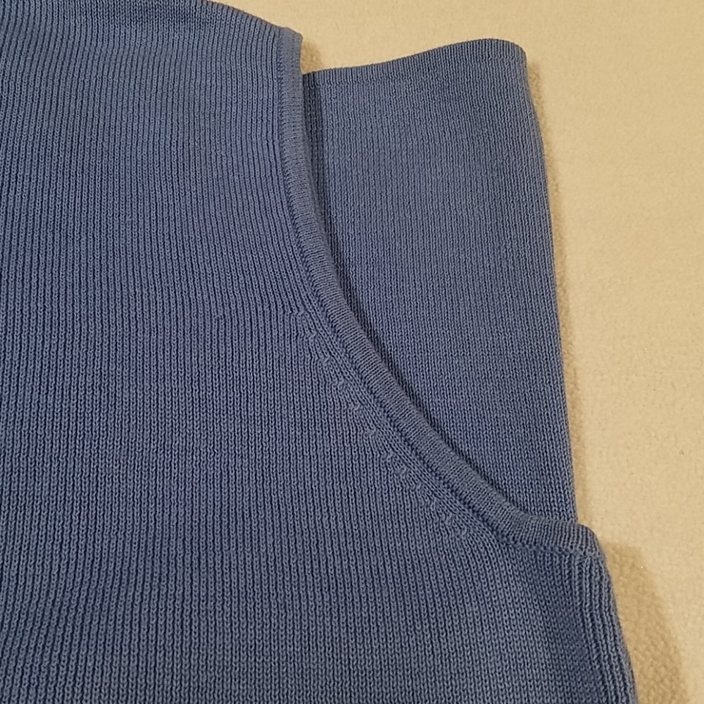BLUE SLEEVELESS RIBBED COTTON TURTLENECK SIZE L - Picture 6 of 10